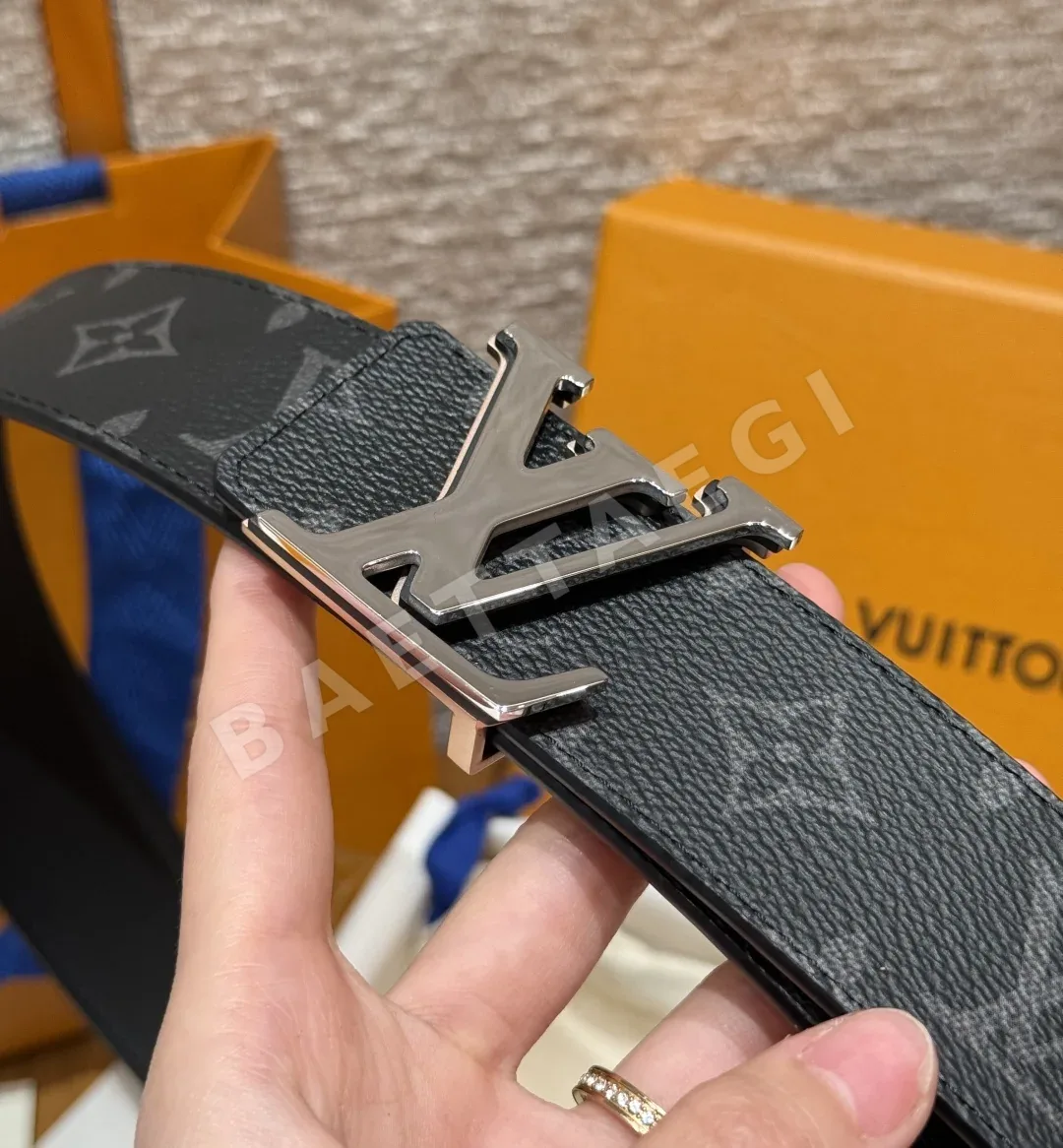 루이비통 JD350-INITIALES 40mm 리버시블 벨트 상세 이미지 4
