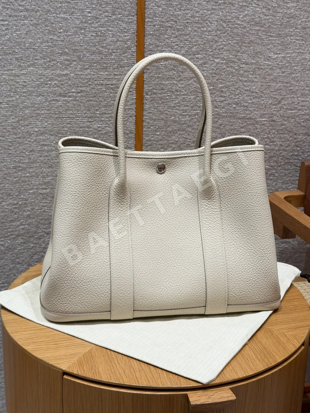 에르메스 가든파티 36 cm 가죽 지갑 상세 이미지 2