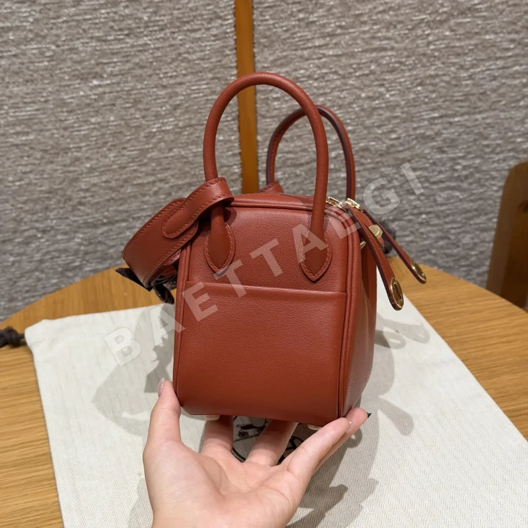 에르메스 미니린디 가죽 가방 상세 이미지 2