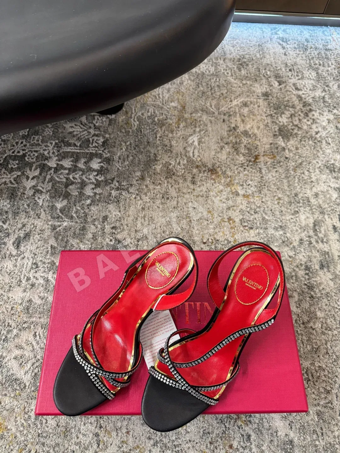 발렌티노 실크 부티 여성 구두 상세 이미지 3