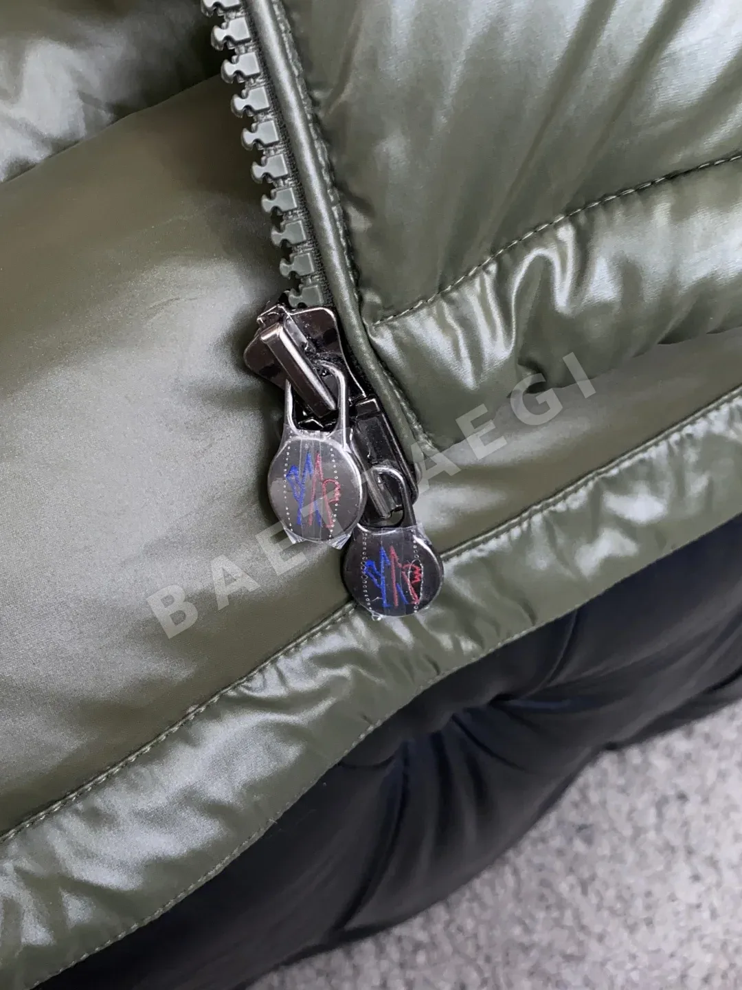 몽클레르 마야(Moncler Maya) 후드 쇼트 다운 자켓169507 상세 이미지 10
