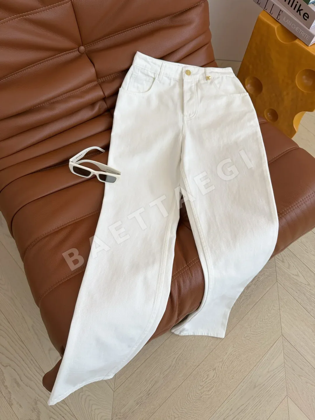 샤넬 화이트 레더 더블 C 메탈 장식 여성 바지 상세 이미지 7