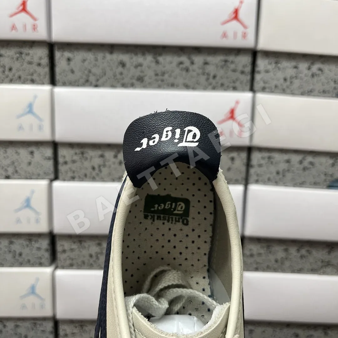오니츠카타이거 [QC] 멕시코 66 1183C102-200 202279 Onitsuka Tiger Mexico 66 Birch Peacoat 상세 이미지 5