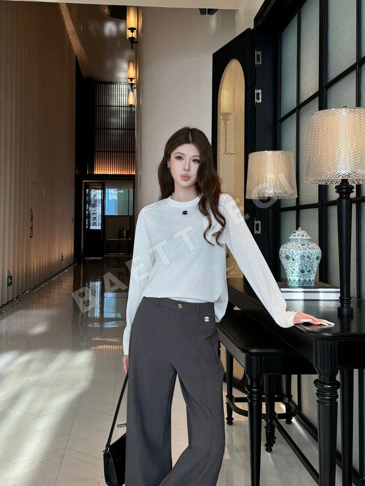 샤넬 다크 그레이 와이드 레그 여성 바지 상세 이미지 5