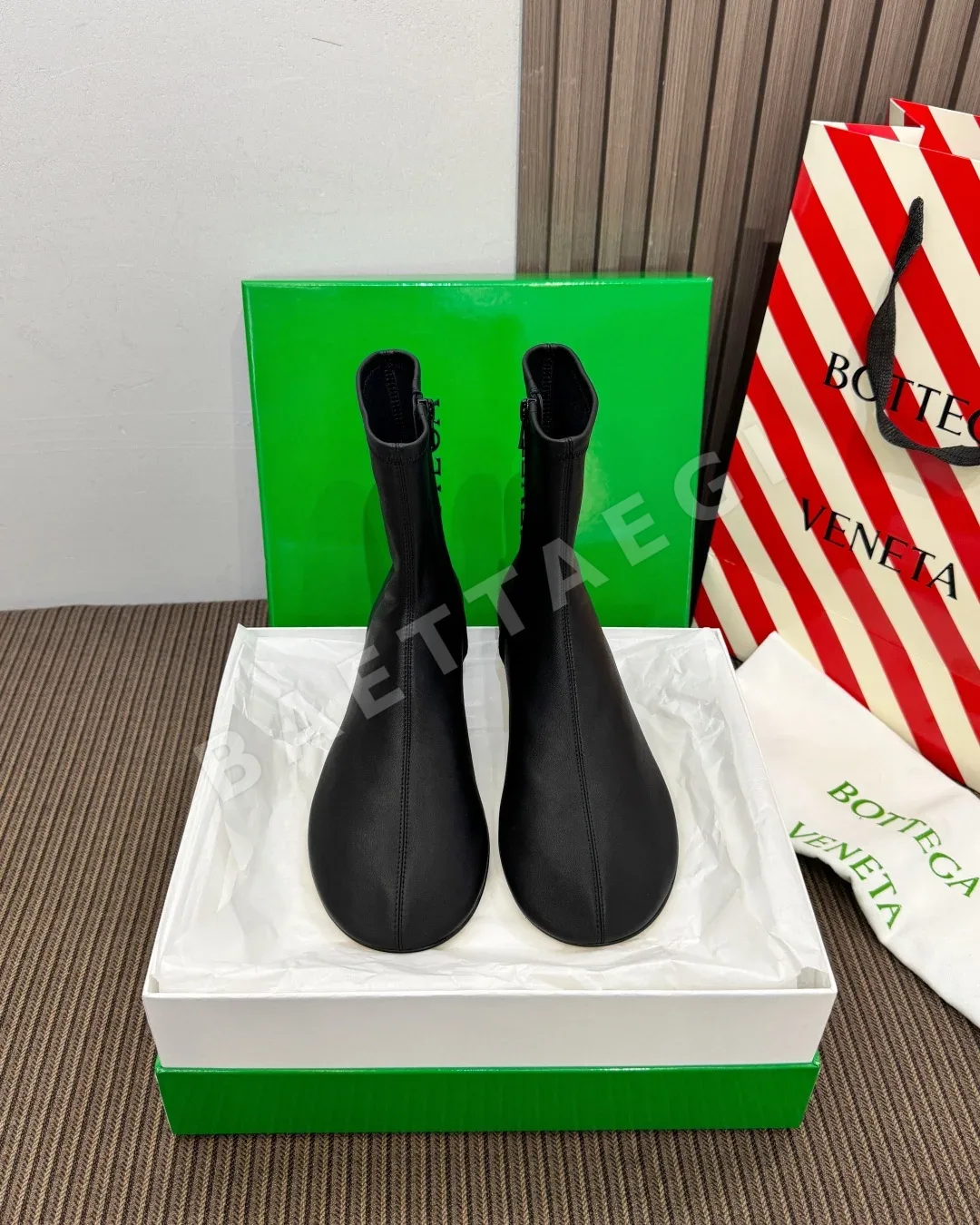 보테가베네타 부츠 램스킨 슬림 스트레치 171492
