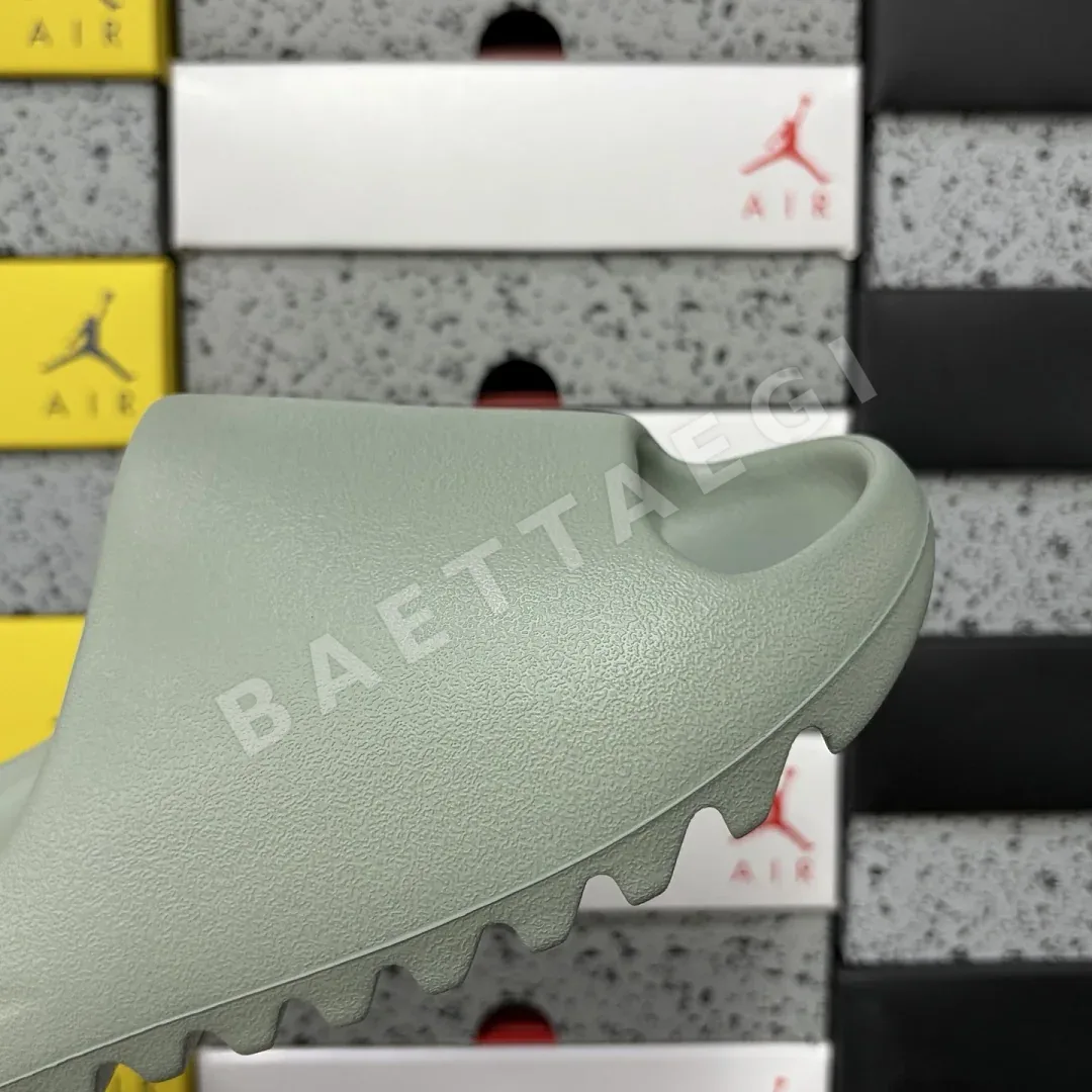 아디다스 [LW] 이지 슬라이드 ID5480 200626 Adidas Yeezy Slide Salt 상세 이미지 5