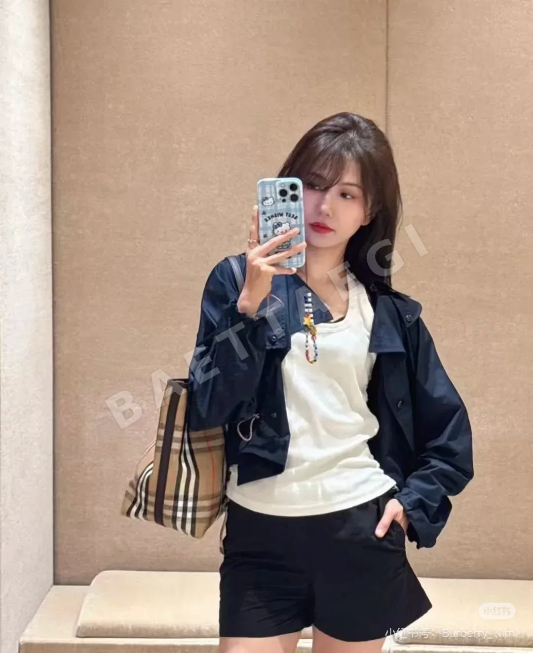 버버리 하이랜드 체크 토트백 상세 이미지 6