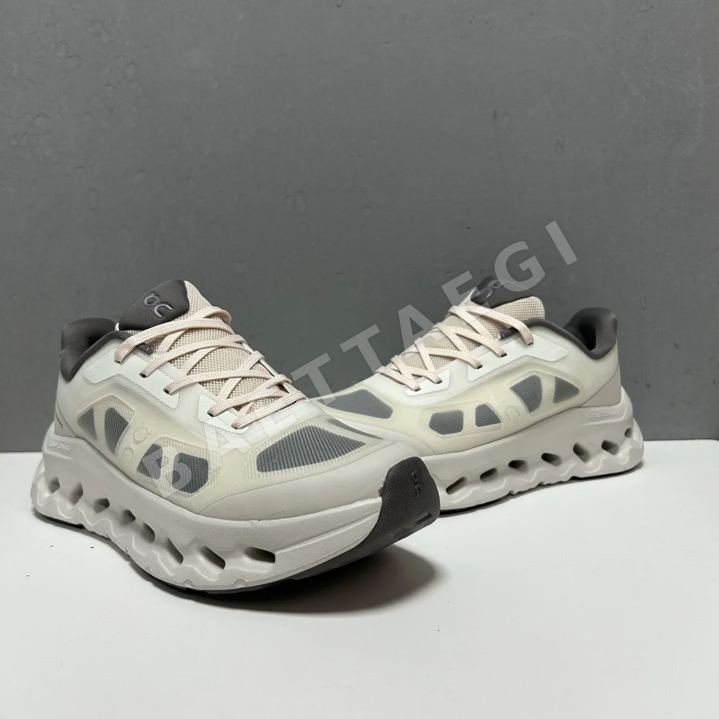 ON 신발 157689 Sneakers 상세 이미지 4