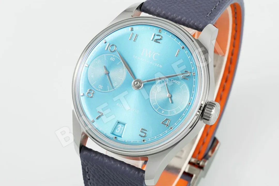 IWC 포르투기저 7 데이즈 파워리저브 시계 상세 이미지 3