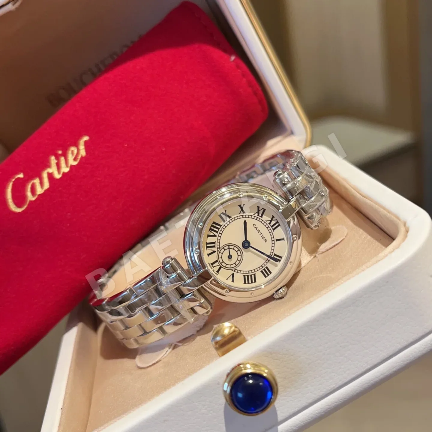 까르띠에 시계 사파이어 글라스 레플리카 42823 Cartier 상세 이미지 3