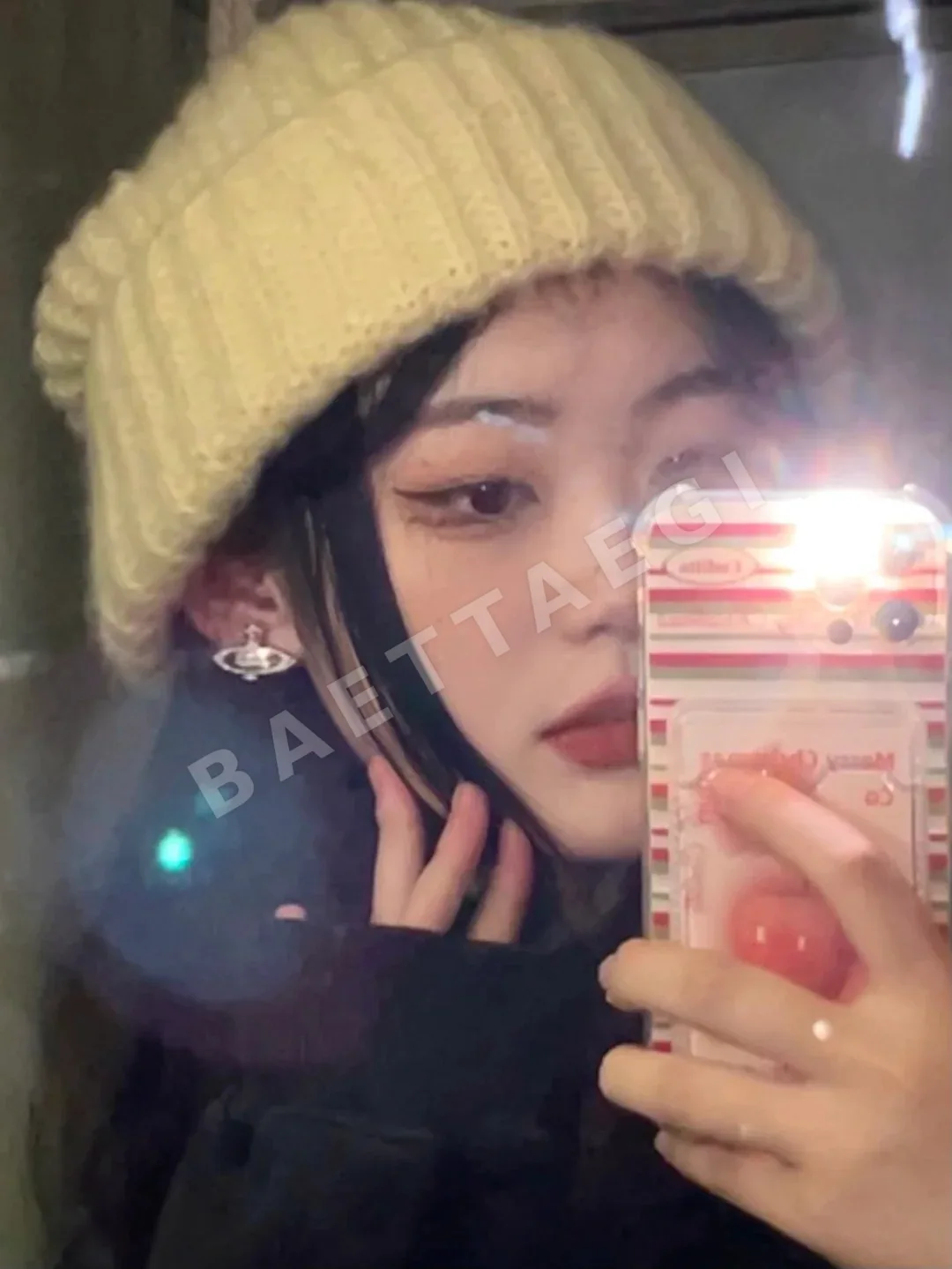 비비안웨스트우드 퓨어 크라운 스와로브스키 귀걸이 상세 이미지 3