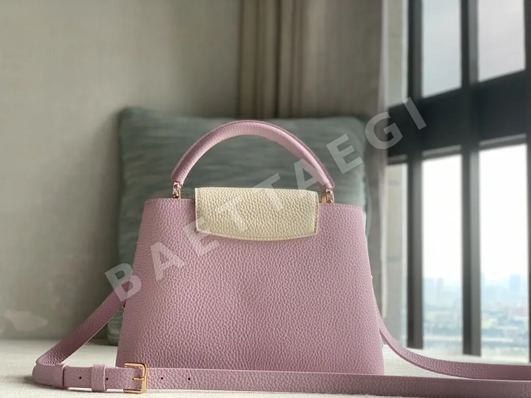 루이비통 카프시뉴 BB 핸드백 M23950 상세 이미지 3