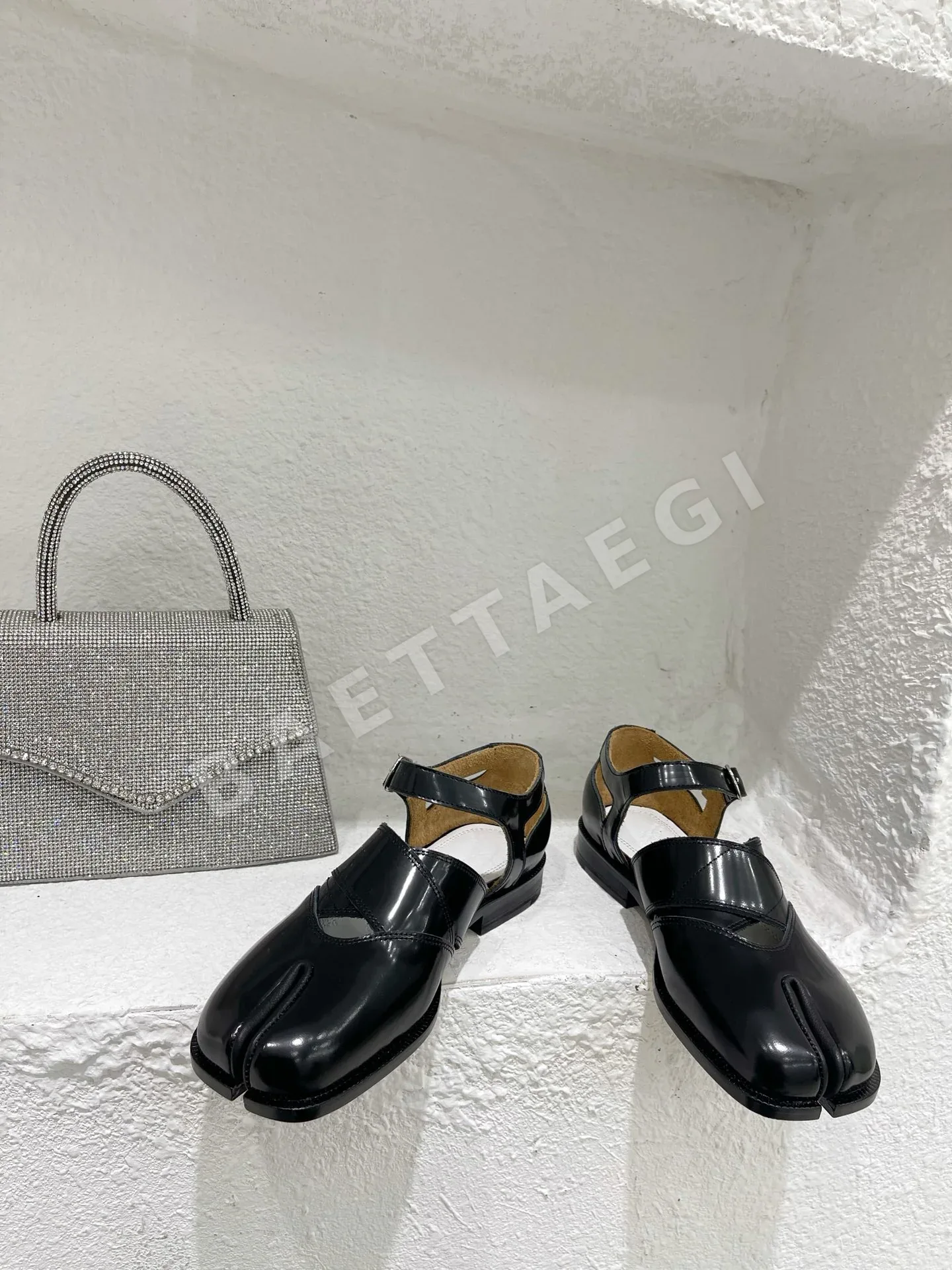 마르지엘라 스플릿토 크로스 버클 메리제인 9059 상세 이미지 5