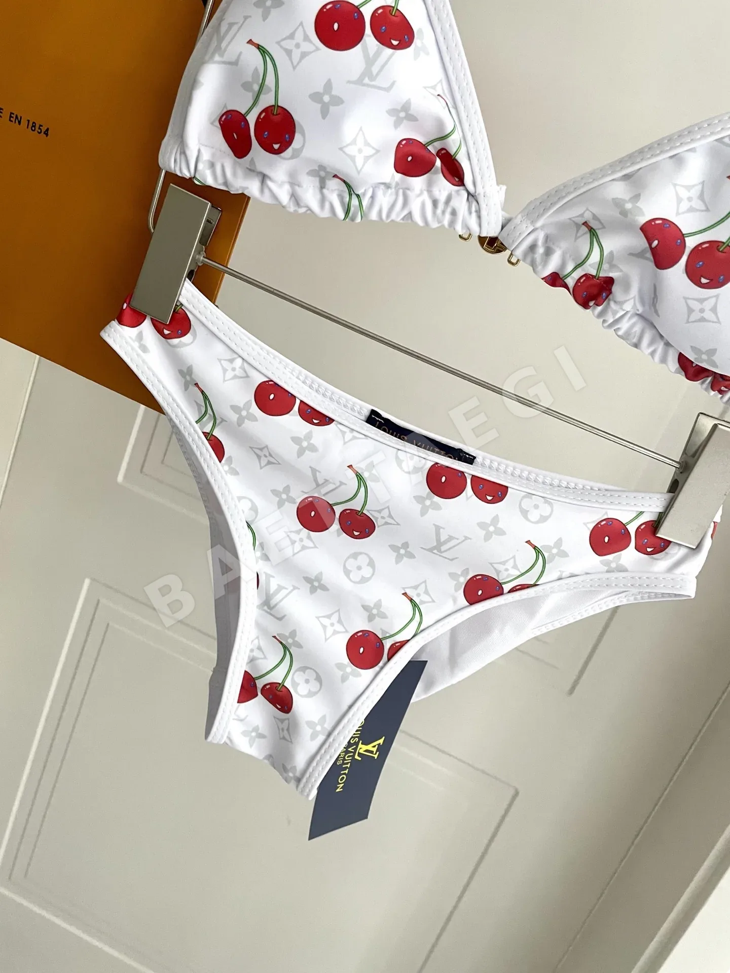 루이비통 여성 비키니 수영복 상세 이미지 7