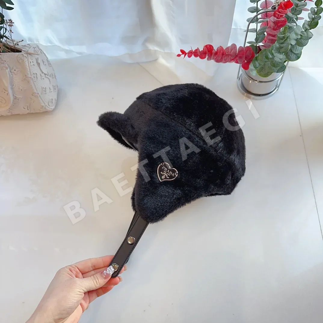 프라다 페이크 밍크 귀마개 스키 모자 상세 이미지 9
