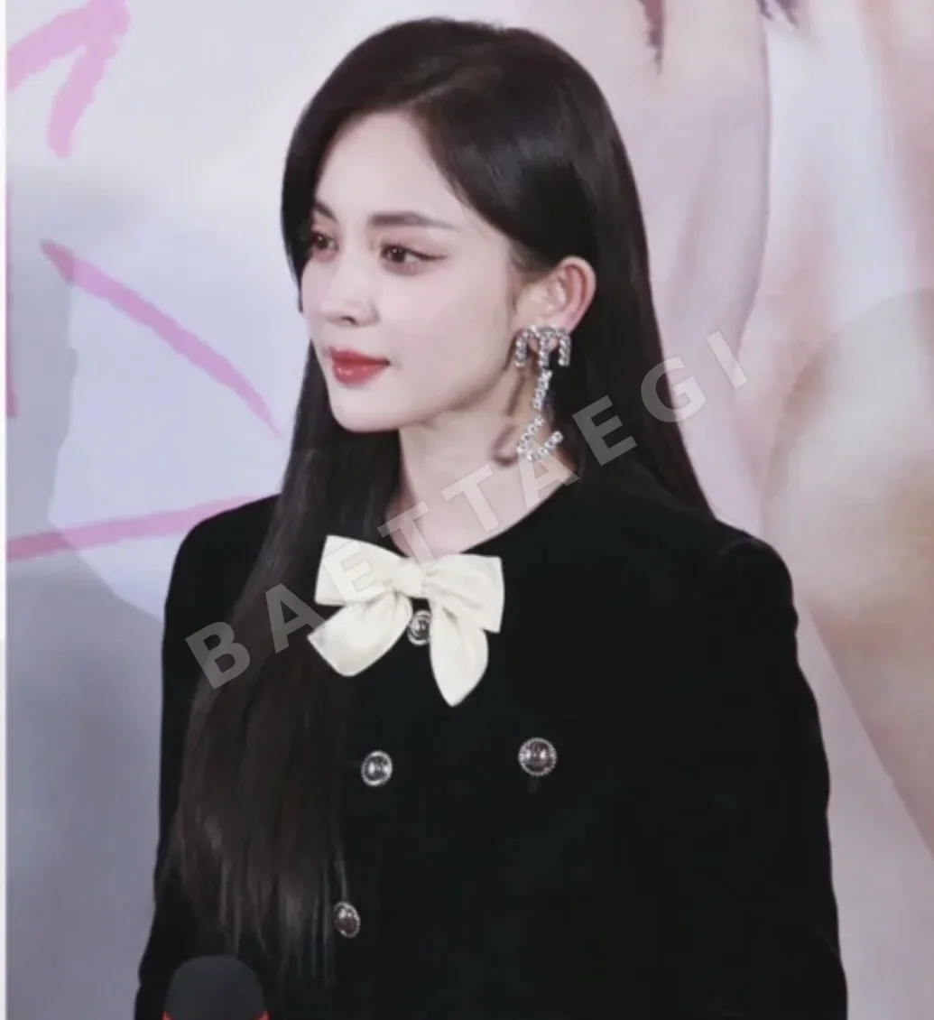 미우미우 비대칭 오성 귀걸이 상세 이미지 7