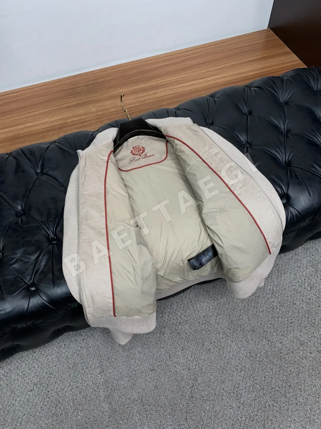 로로피아나 남성 경량 다운 패딩 점퍼 상세 이미지 7