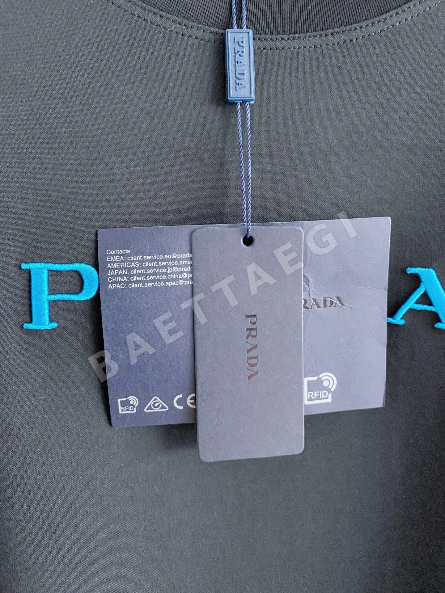 프라다 남성 부티크 크루넥 반팔 티셔츠 상세 이미지 5