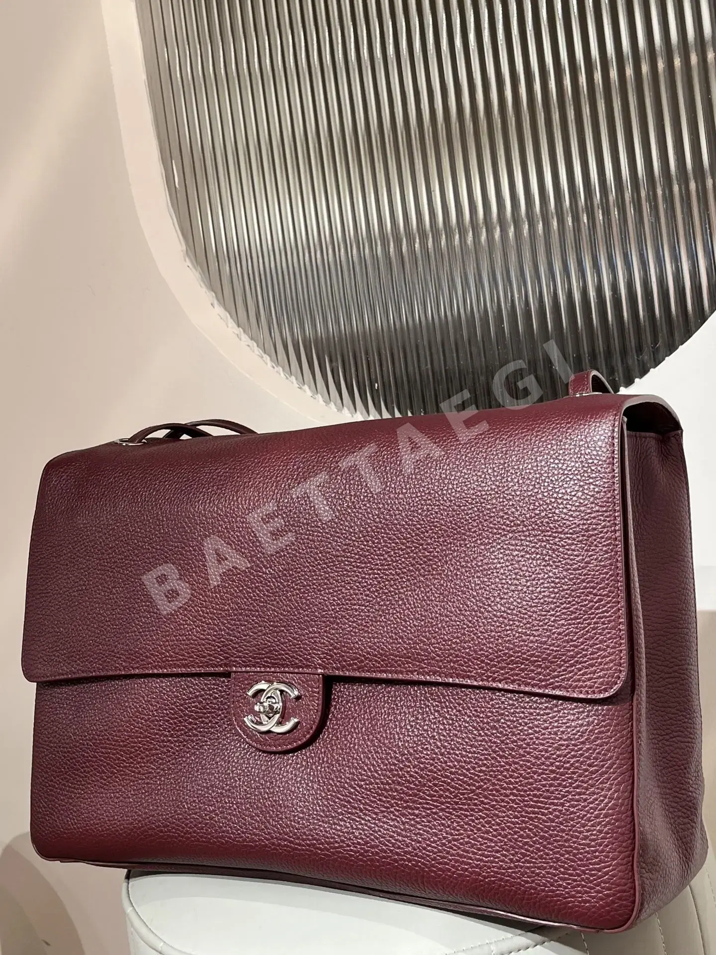 샤넬 지존 맥시 플랩 백(Grained Calfskin, AS6233) 상세 이미지 7