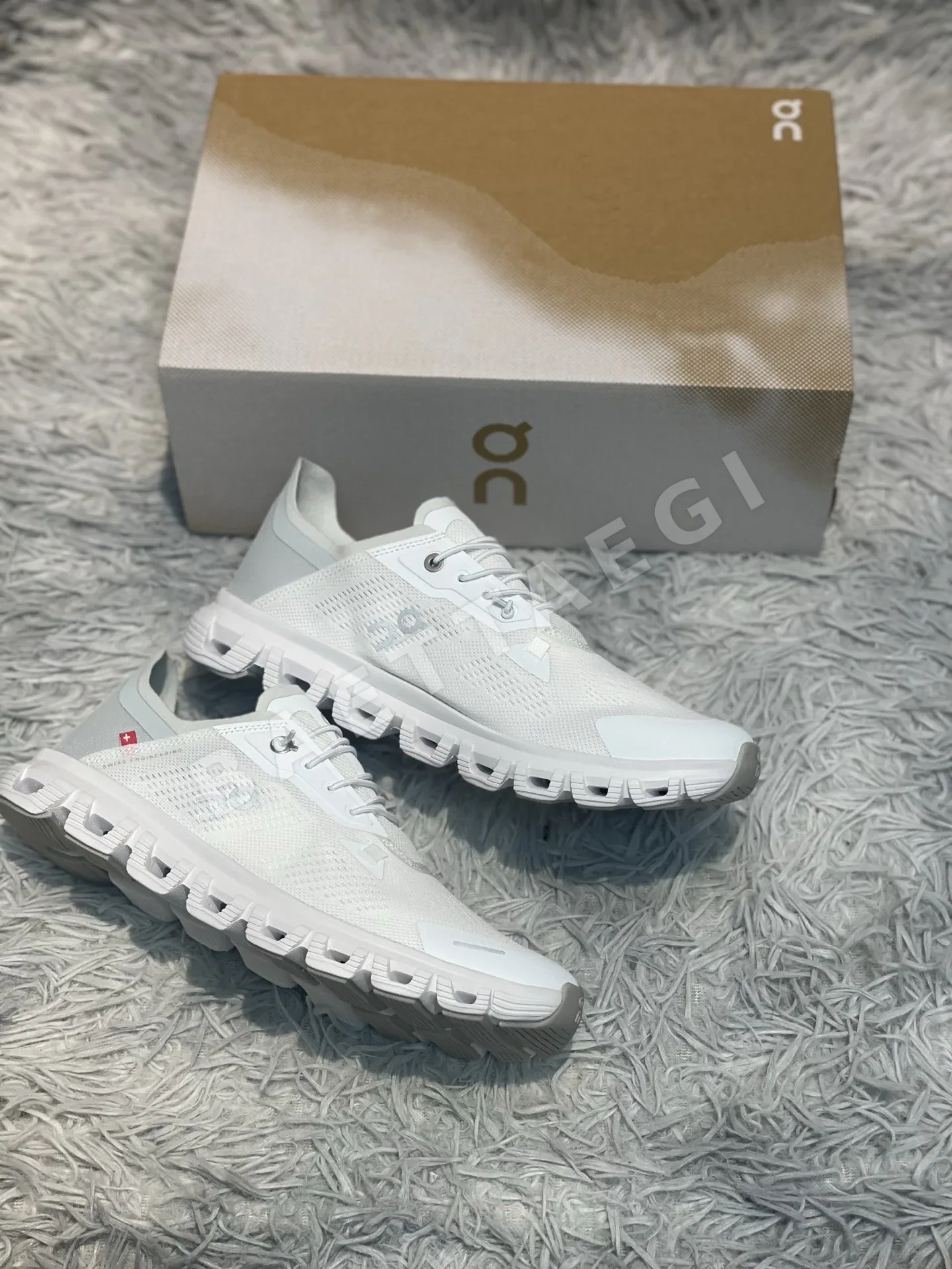 ON Cloud 6 Coast 남녀 캐주얼 스포츠화 신발 상세 이미지 9