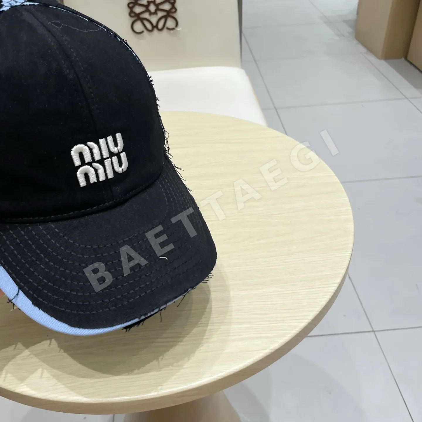 미우미우 자수 베이스볼 캡 상세 이미지 4