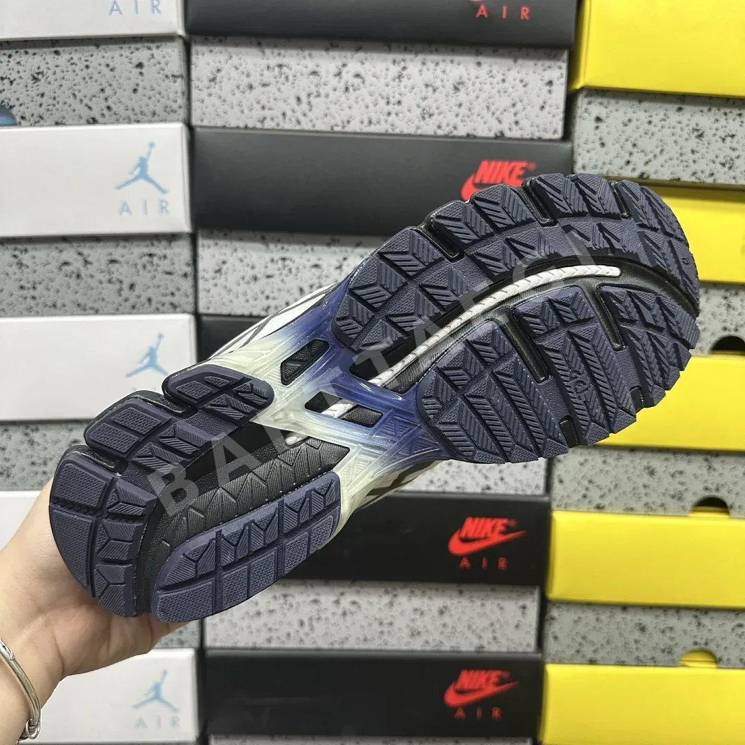 아식스 [KO] 1203A640-020 200433 Asics UB10-S Gel-Kayano 20 Kiko Kostadinov Glacier 상세 이미지 4