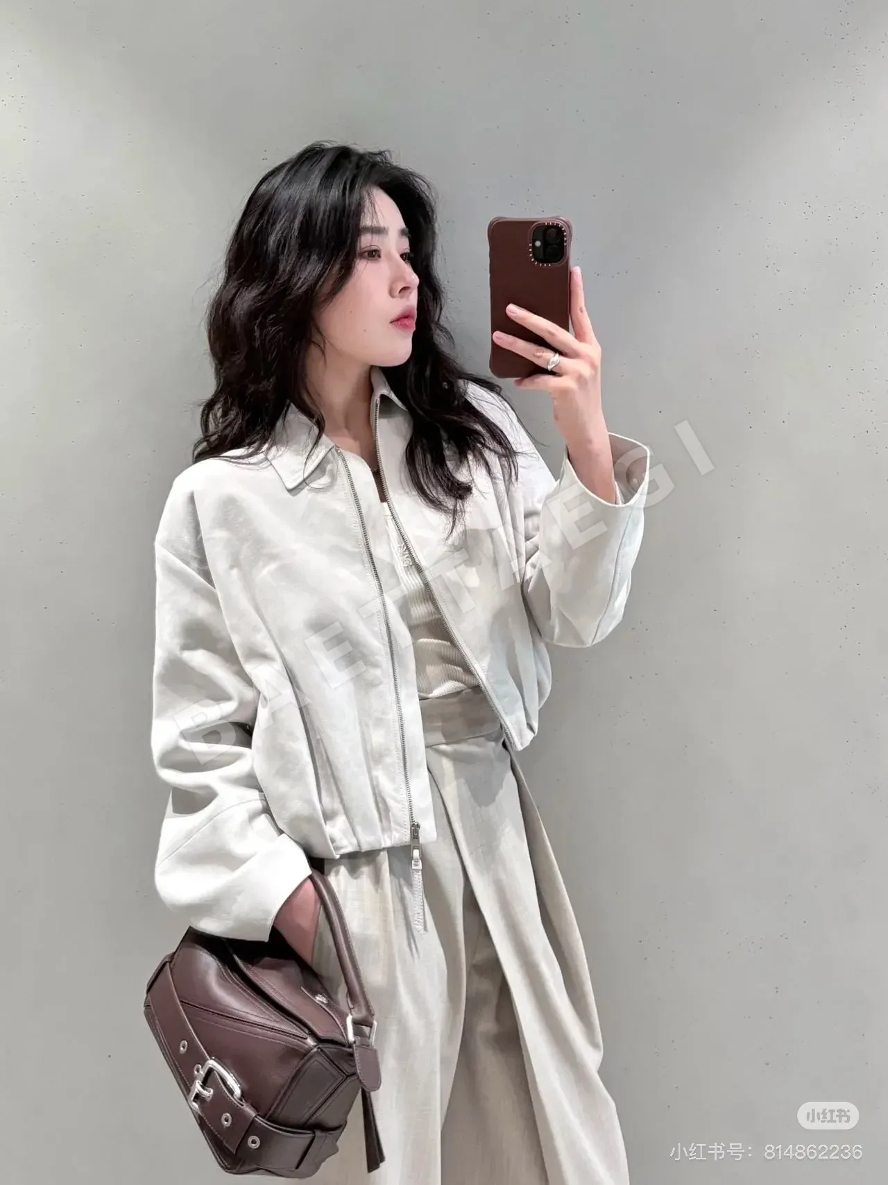 로에베 여성 자켓 상세 이미지 4