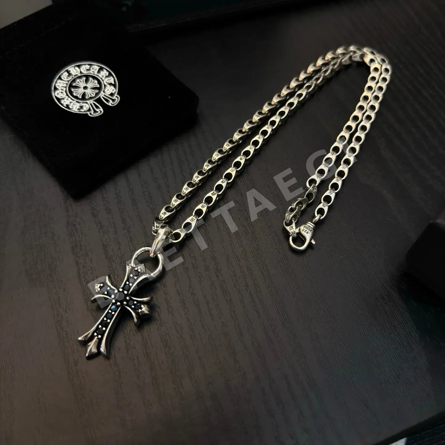 크롬하츠 블랙 다이아몬드 크로스 펜던트 목걸이 상세 이미지 7