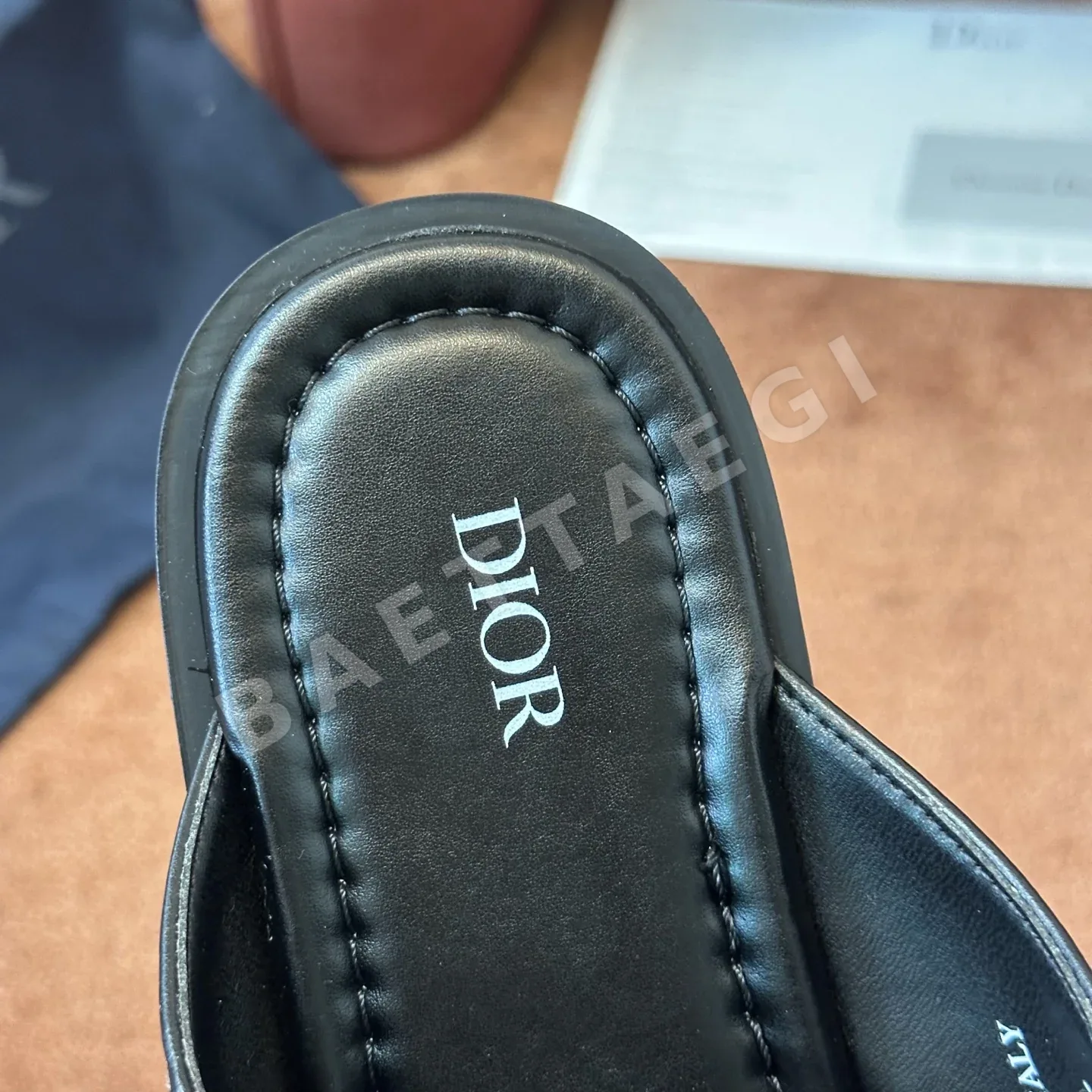 디올(Dior)의 알리아스 통 샌들 슬리퍼 상세 이미지 3