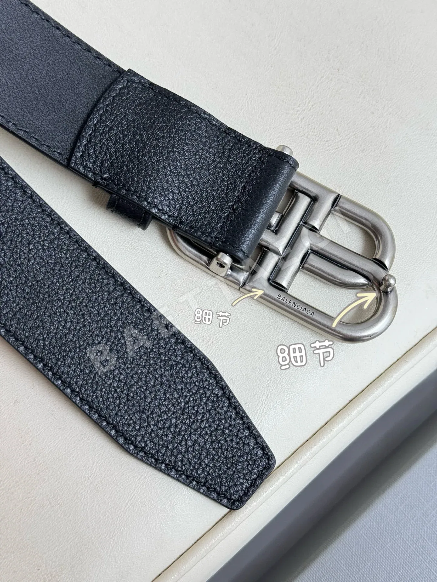 발렌시아가 빈티지 황동 장식 카프스킨 가죽 벨트 상세 이미지 6