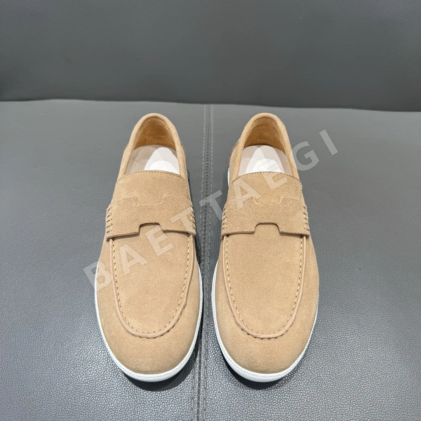 에르메스 로퍼 카프스킨 207109