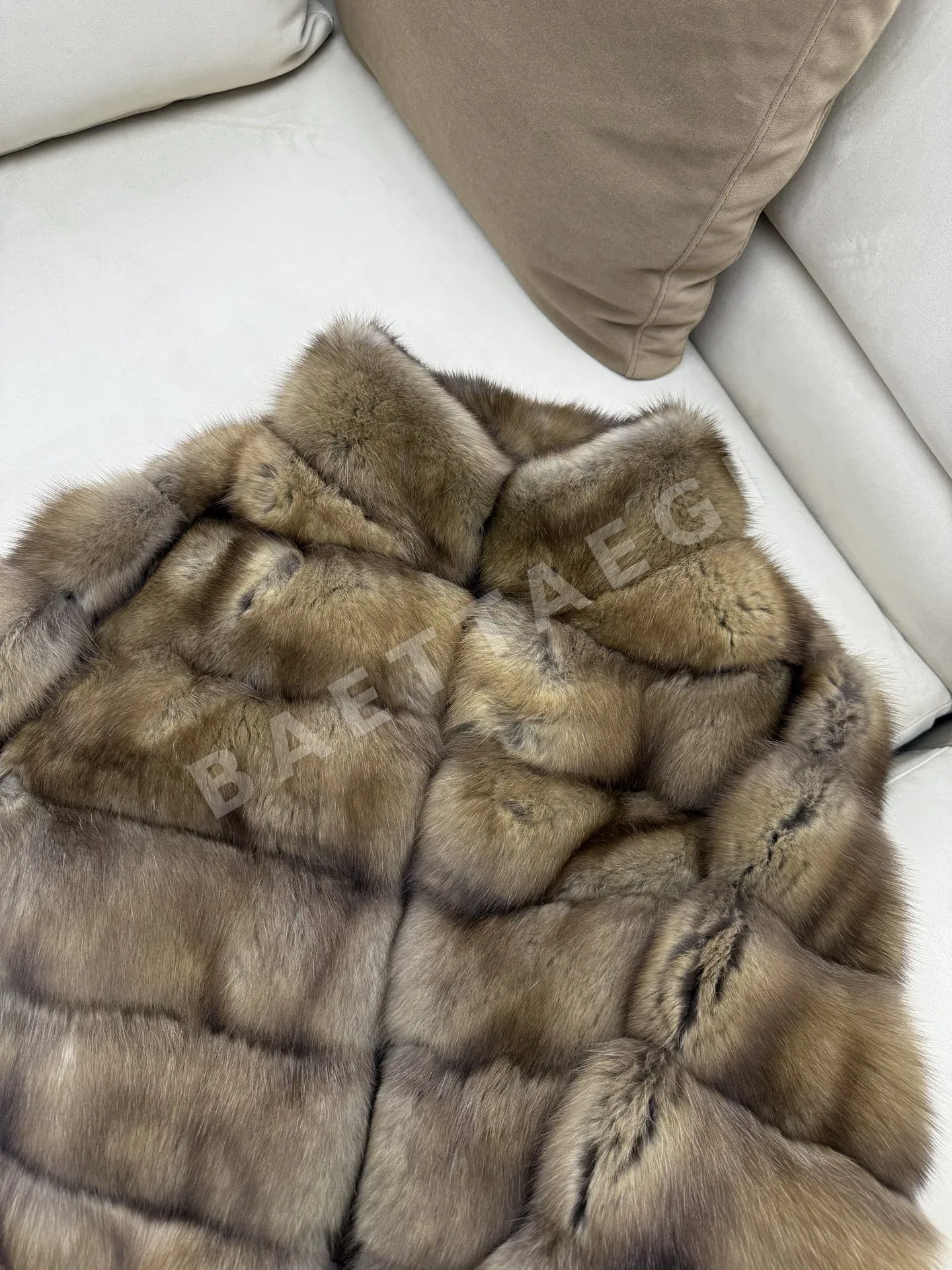 펜디 러시아산 블랙골드 세이블 여성 자켓 상세 이미지 3