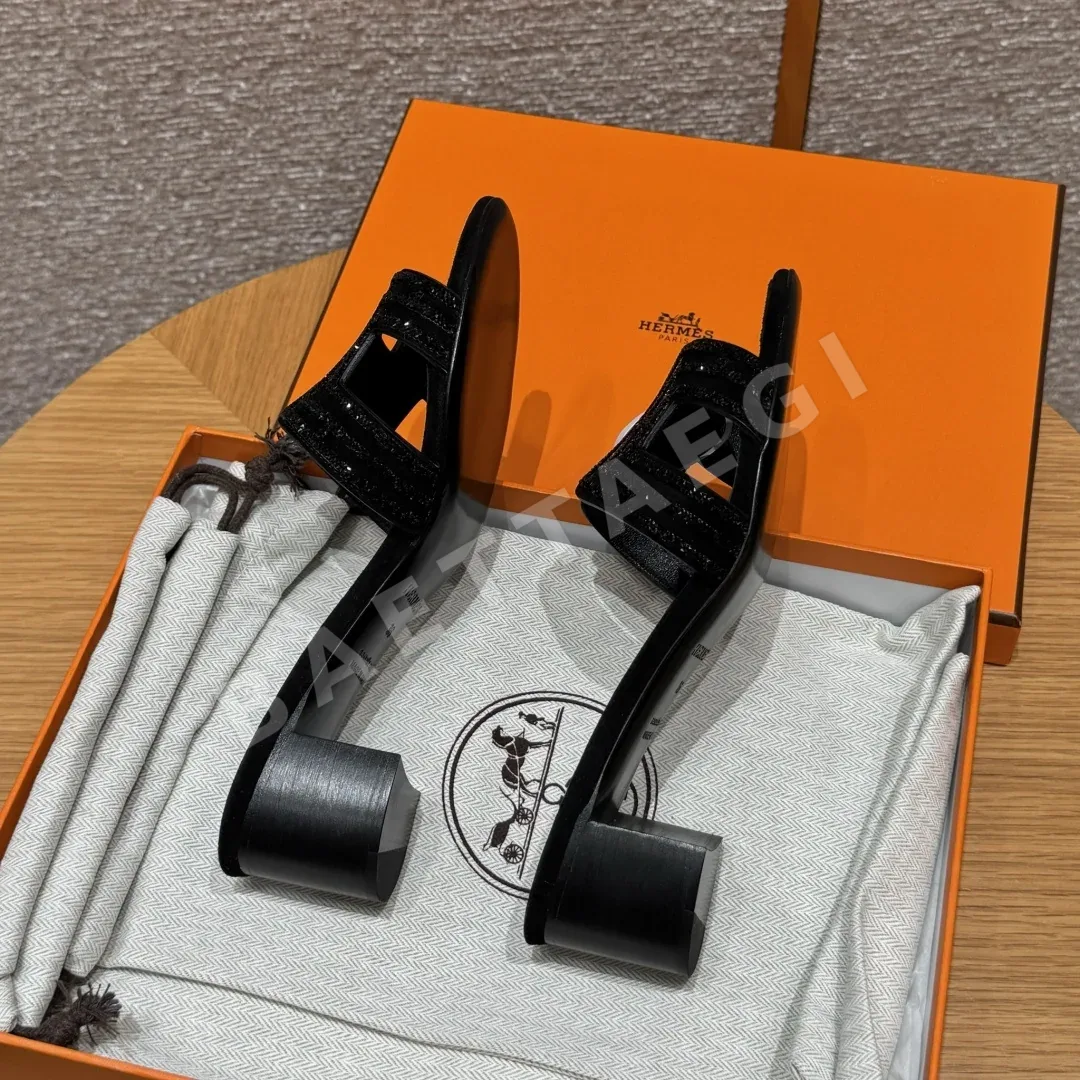 에르메스 오아시스 샌들 블랙 스웨이드 하이힐 상세 이미지 4
