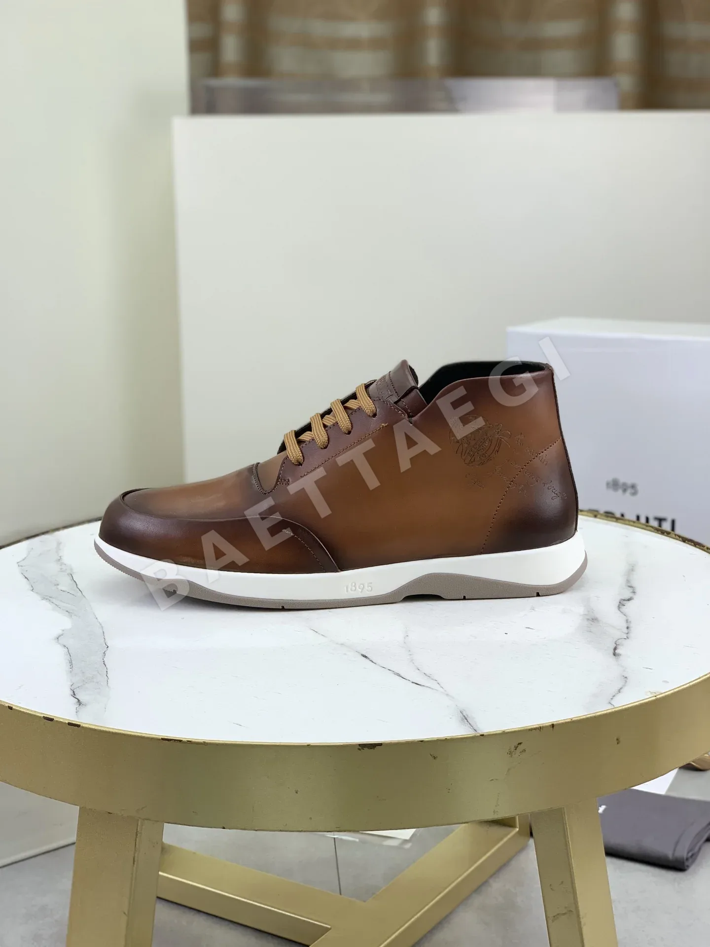 벨루티 남성 하이탑 애슬레틱 슈즈 104525