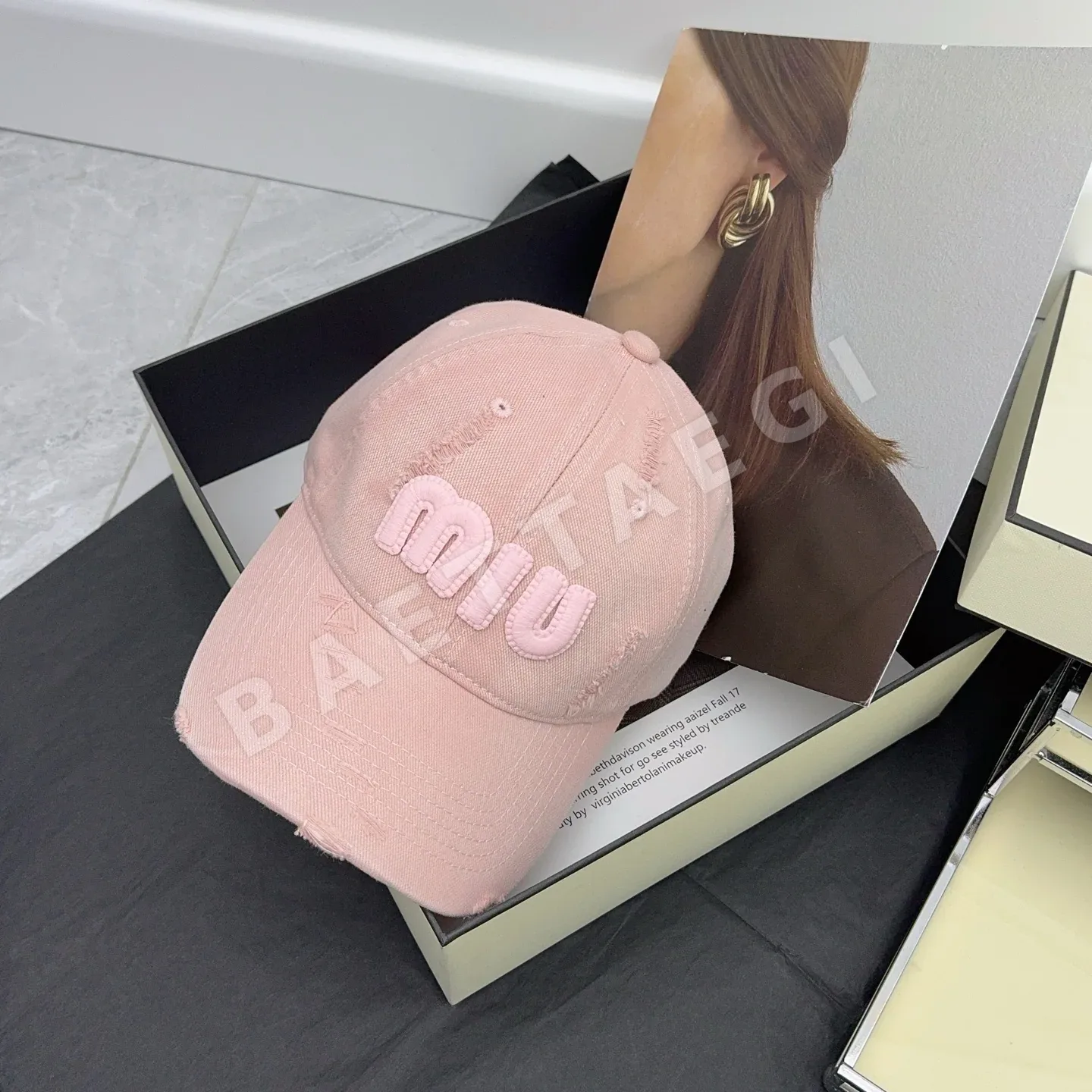 미우미우 캡 80933