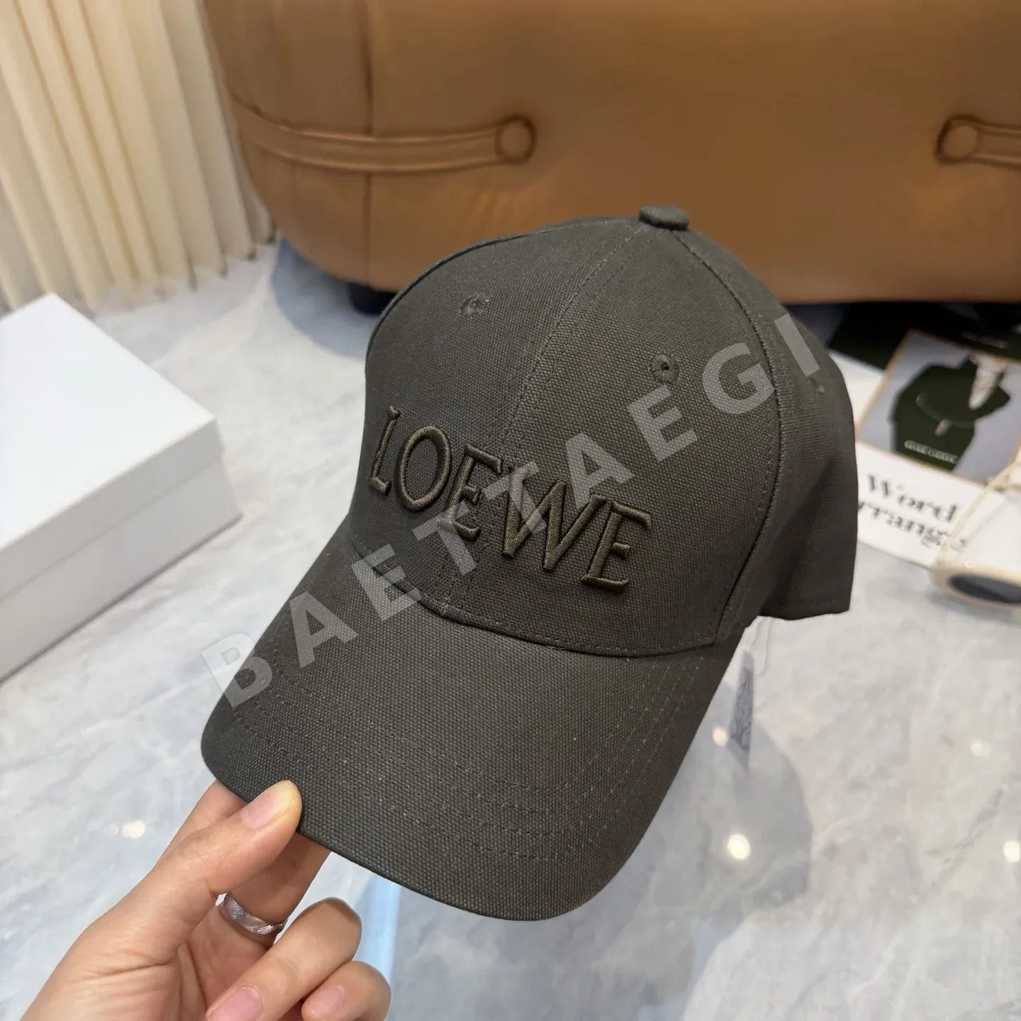 로에베 자수 베이스볼 캡 상세 이미지 2
