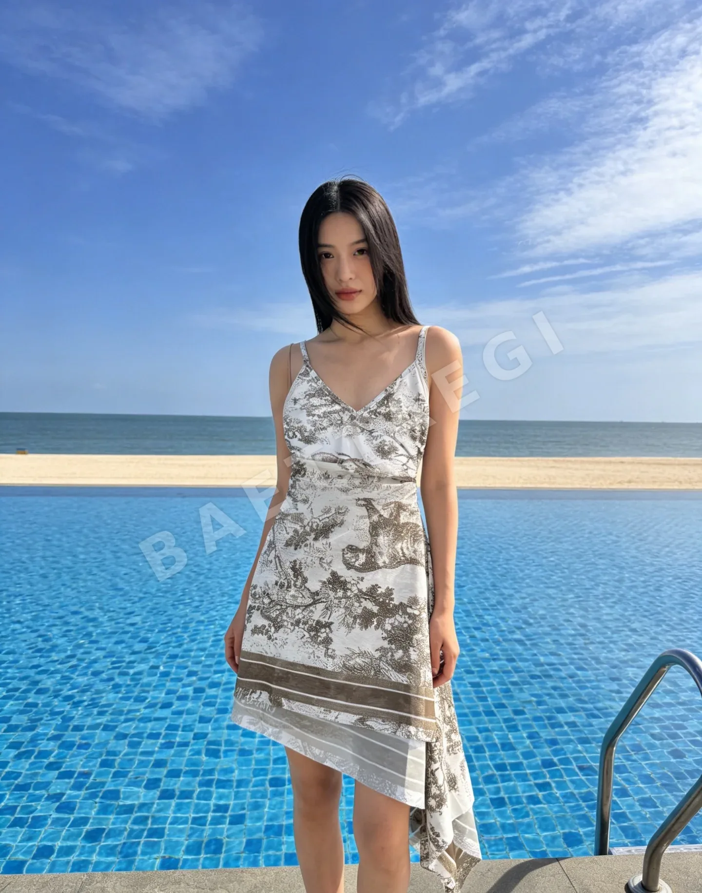 디올 여성 투피스 수영복 상세 이미지 3