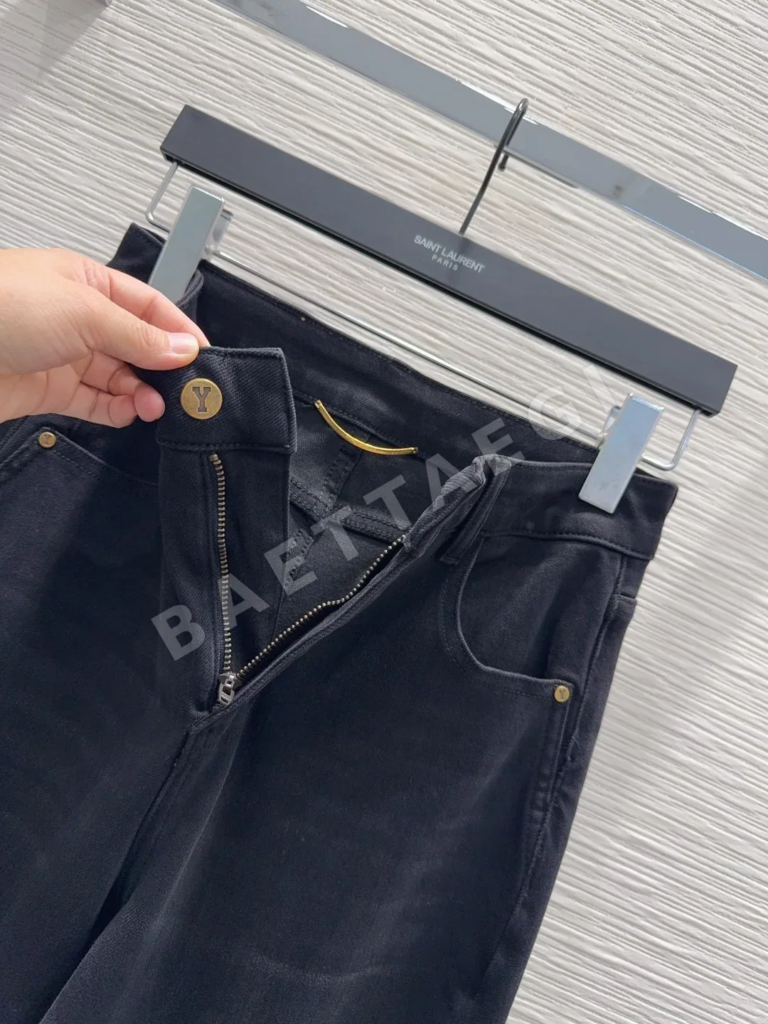 생로랑 3D 테일러드 핏 여성 바지 상세 이미지 4