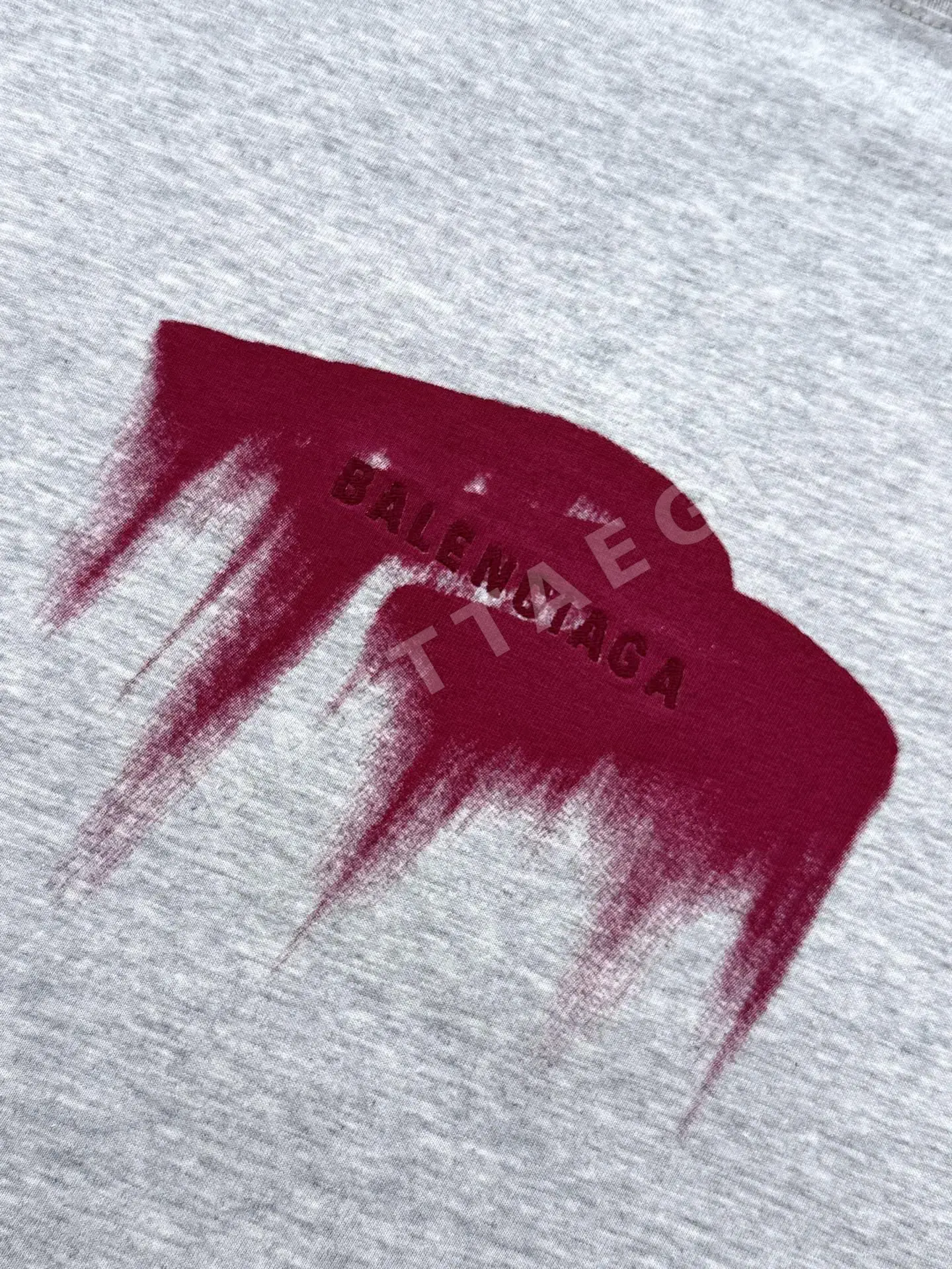 발렌시아가 레드 그래피티 반팔 티셔츠 상세 이미지 6