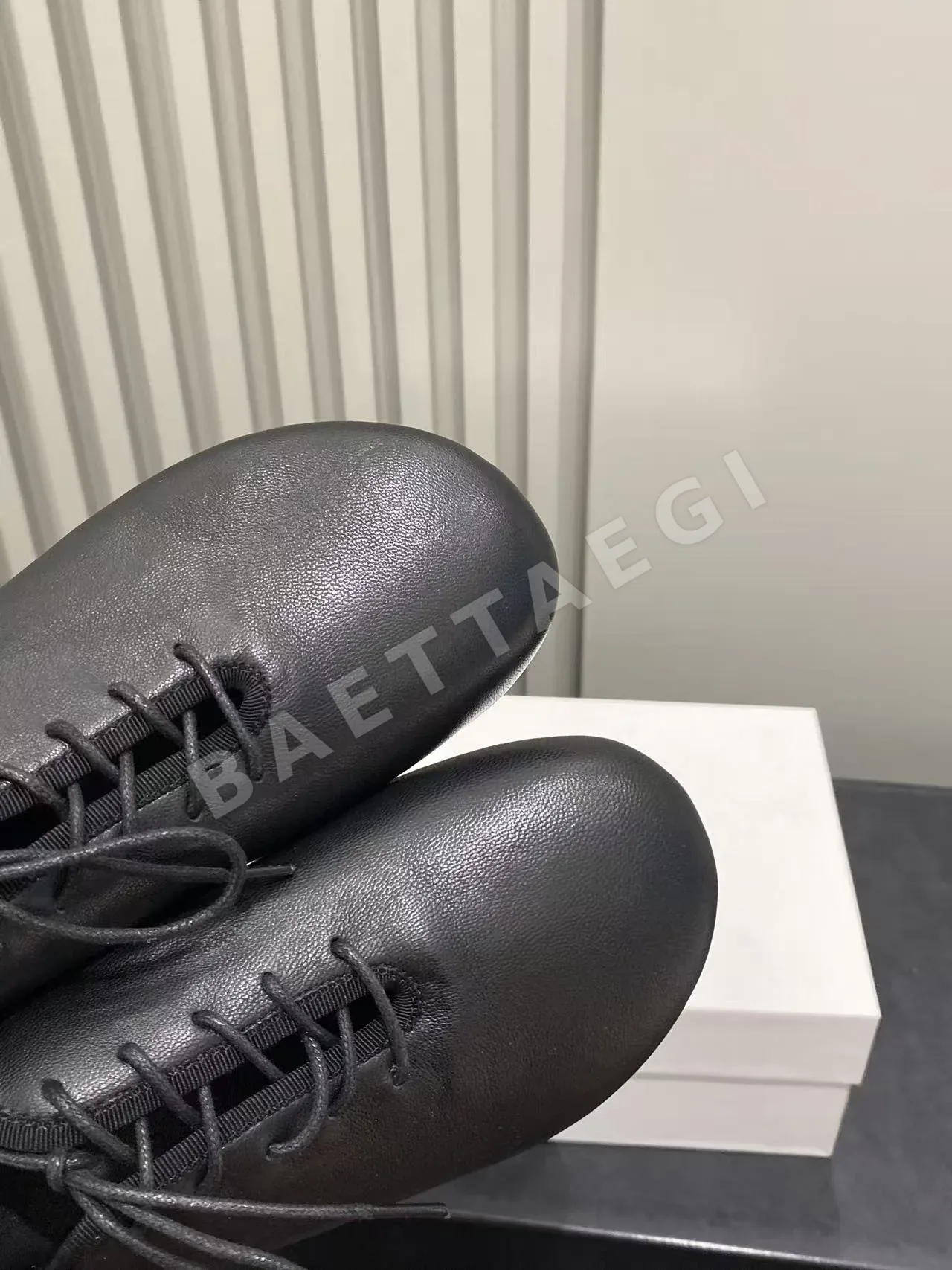 더로우 레이스업 메리제인 상세 이미지 4