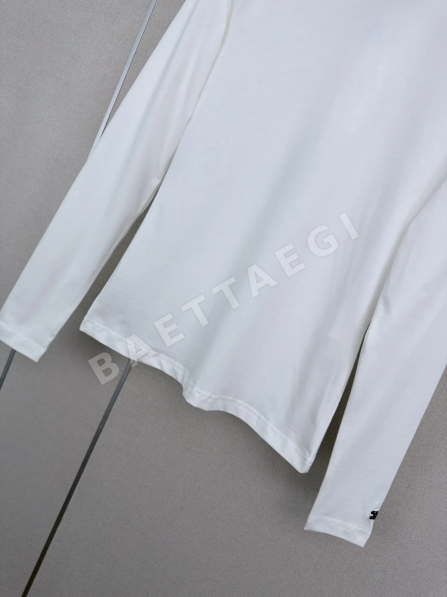 셀린느 하이넥 긴팔 베이스 레이어 탑 상세 이미지 4