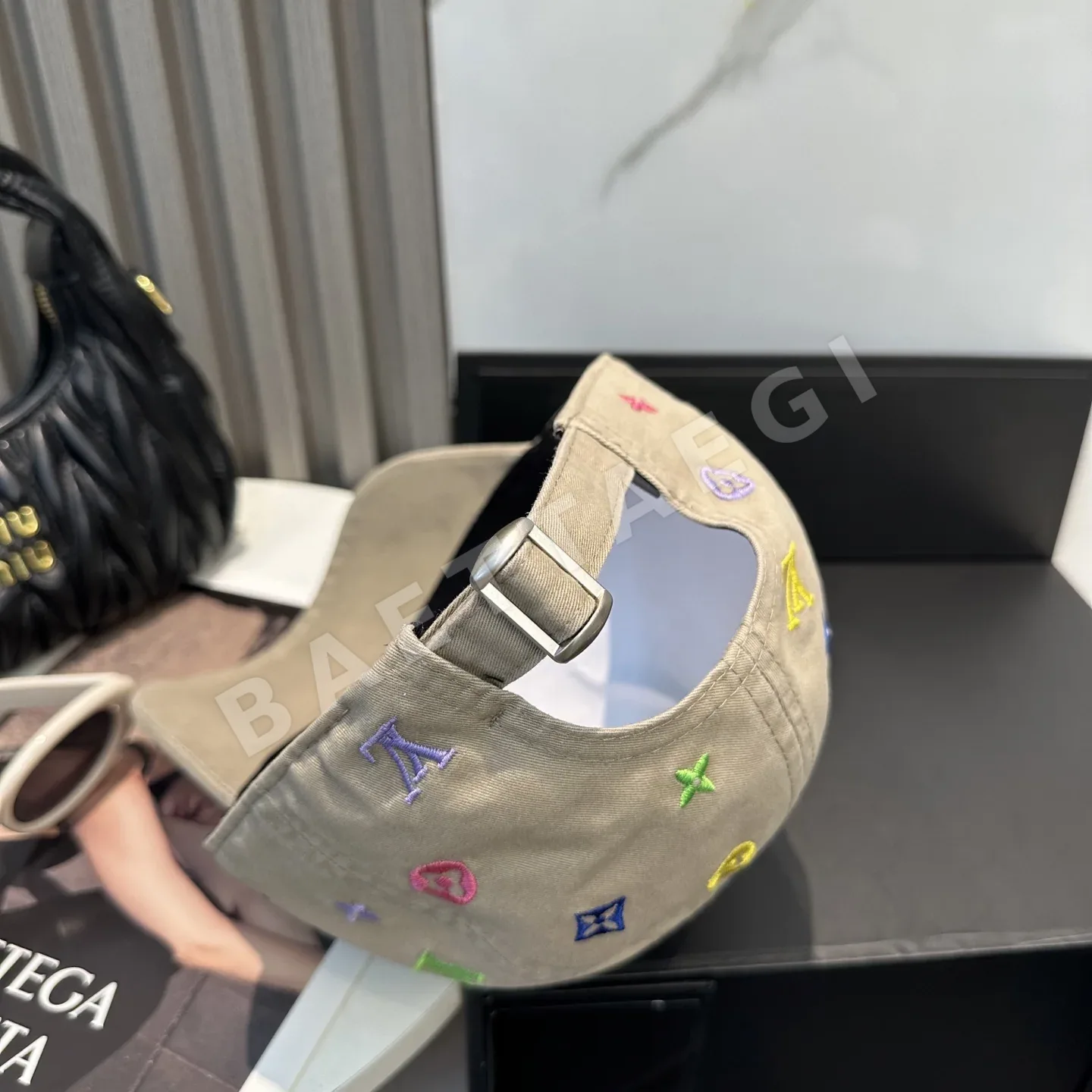 루이비통 자수 야구모자 상세 이미지 3