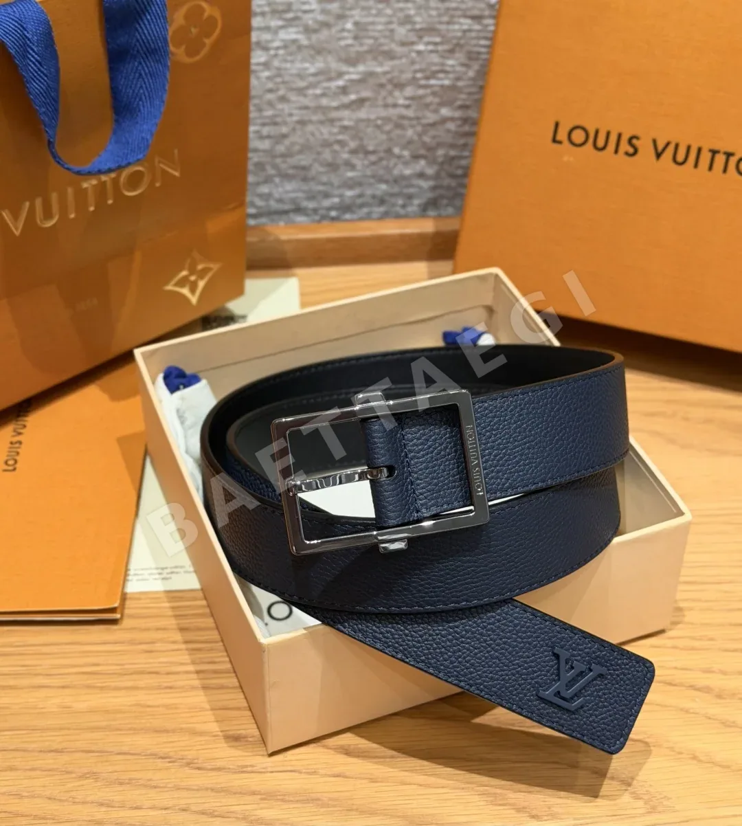 루이비통 LV 폰느프 양면 가죽 벨트 35mm 173553