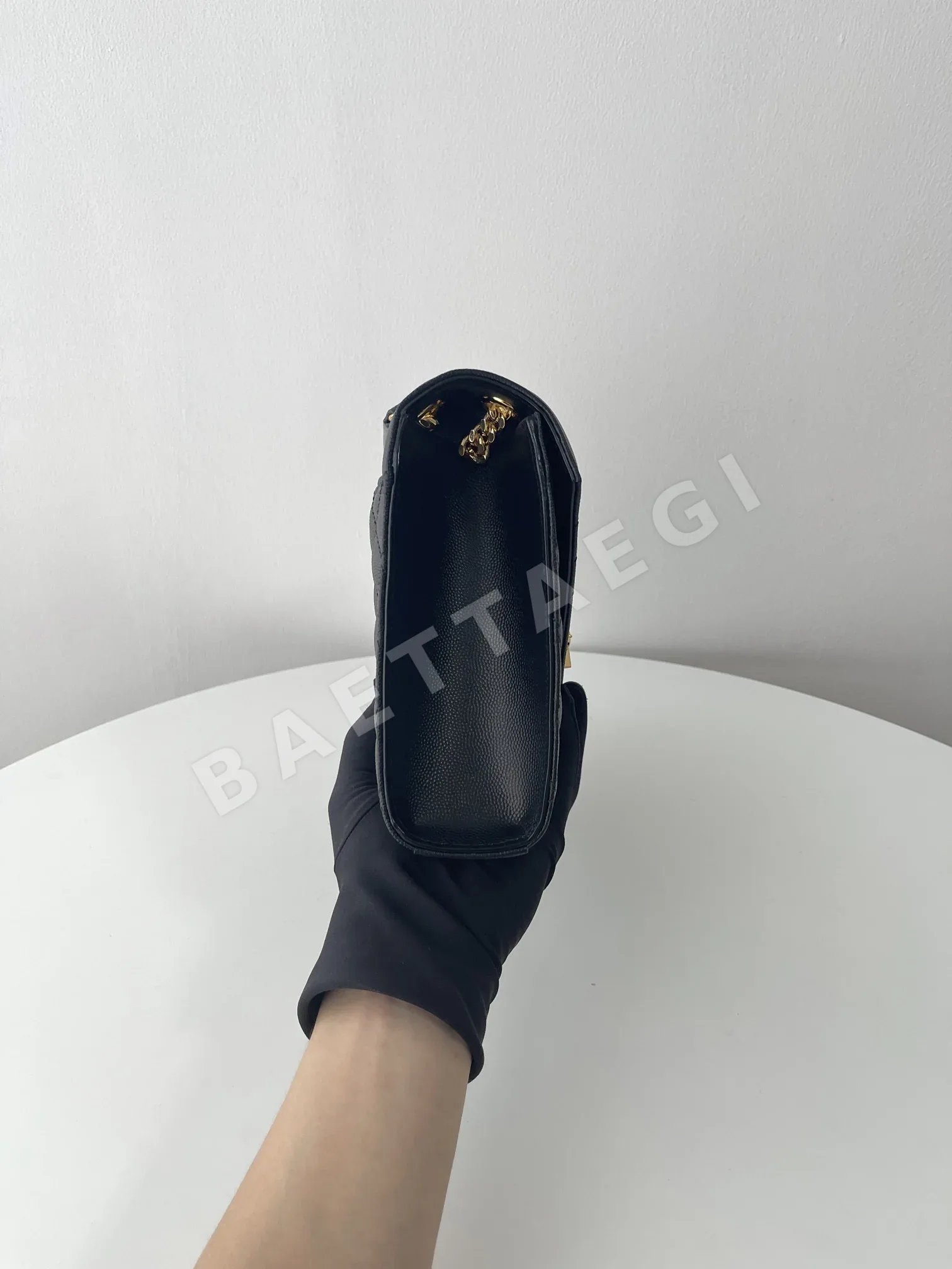 생로랑 가방 상세 이미지 3