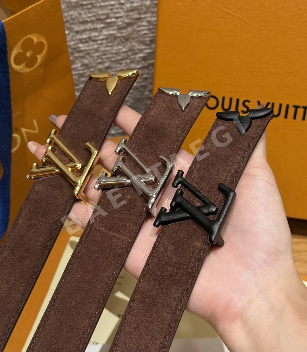 루이비통 모노그램 플라워 30mm 리버시블 벨트 상세 이미지 2