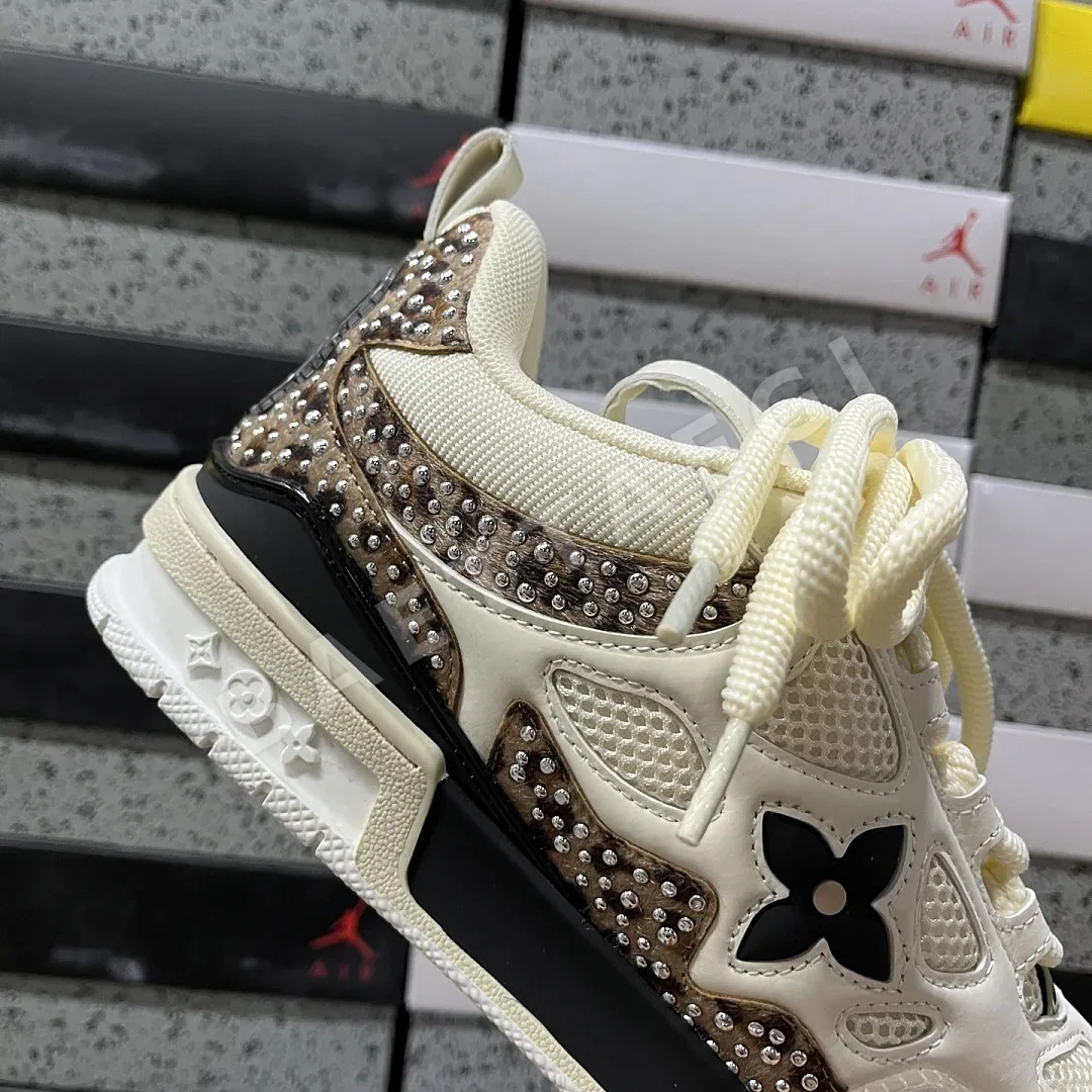 루이비통 [D1] V3 10 아이보리 브라운 205864 Louis Vuitton V3-10 상세 이미지 3
