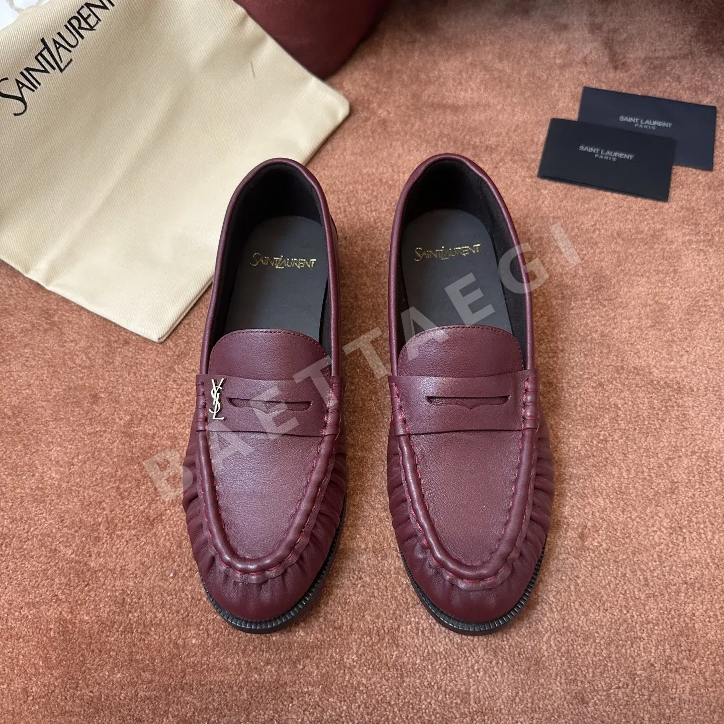 생로랑 YSL 장어가죽 뮬 108298