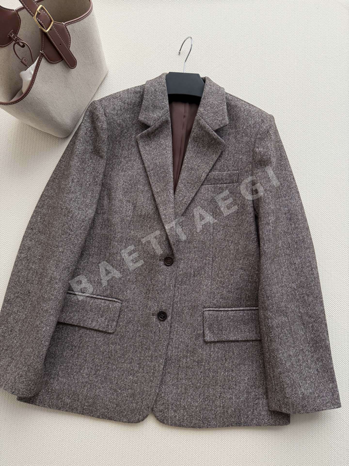 브루넬로쿠치넬리 헤링본 울 혼방 여성 자켓 상세 이미지 3