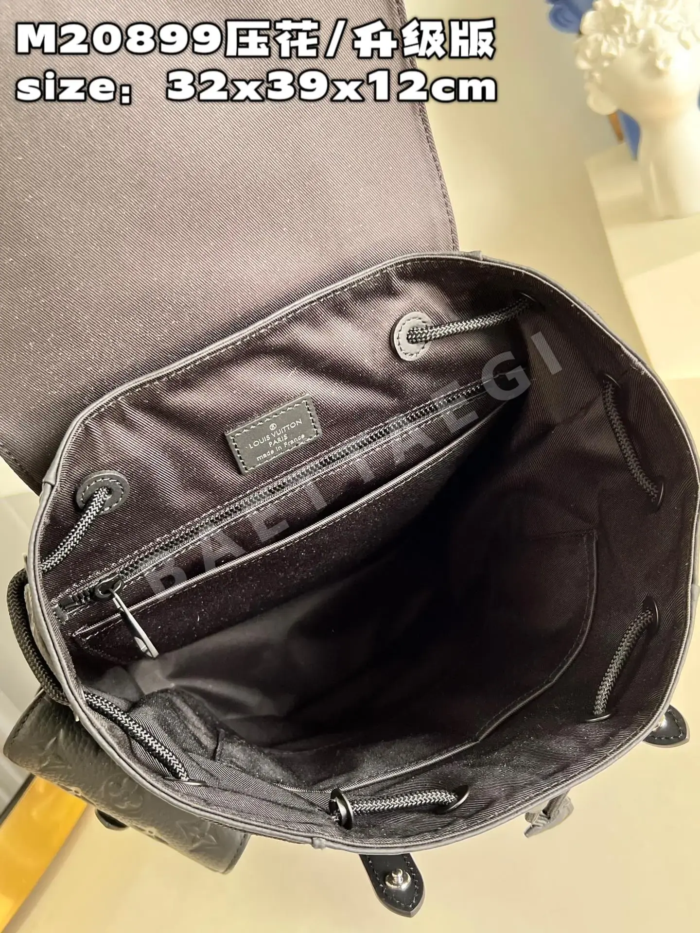 루이비통 크리스토퍼 스몰 블랙 백팩 M20899 상세 이미지 8