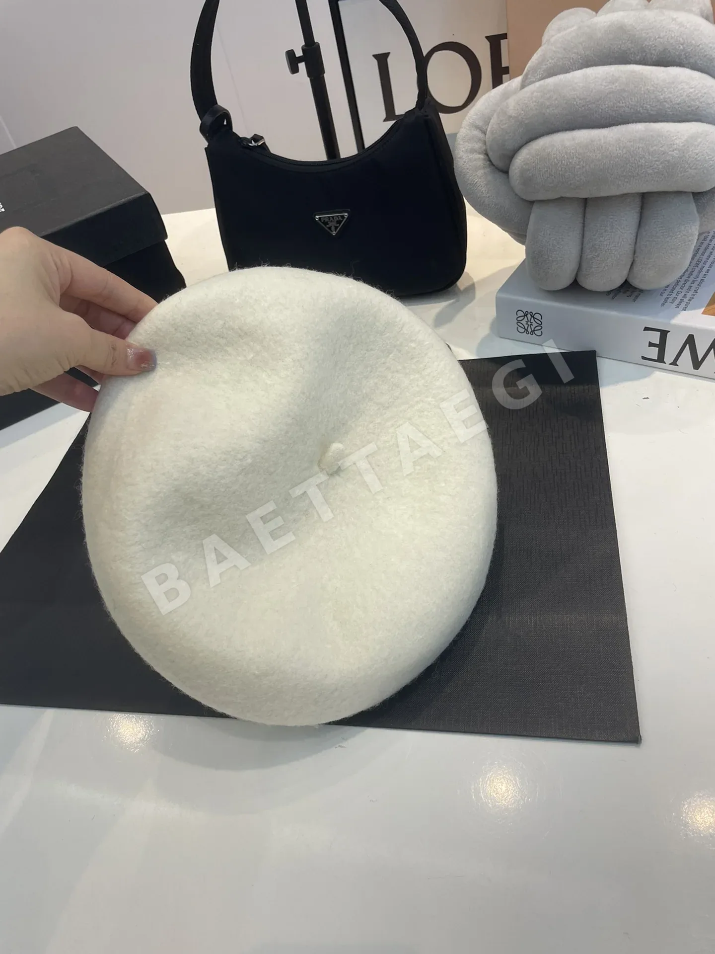 셀린느 울 베레모 모자 상세 이미지 2